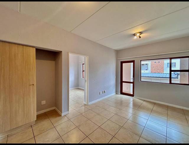 2 BEDROOM PROPERTY TO RENT IN FERNDALE